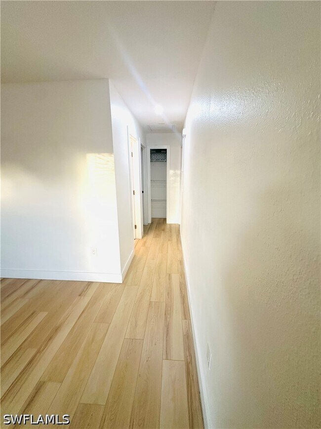 Photo - 4551 Capri Dr