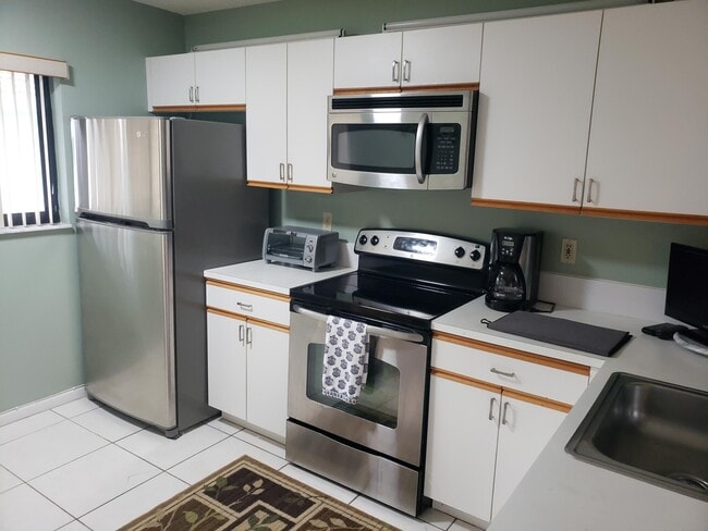Photo - 15011 Ashland Cir Unit 31
