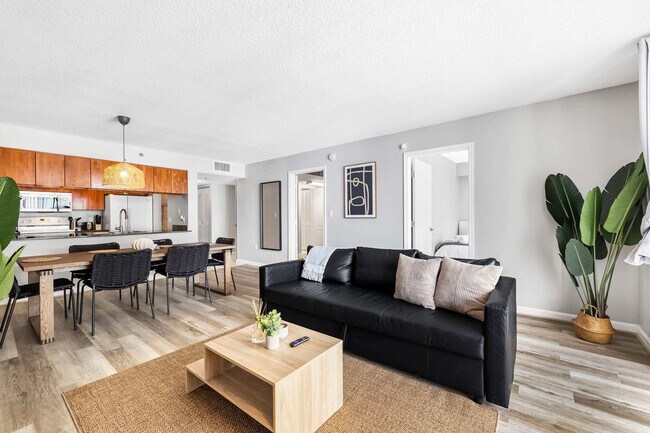 Photo - 1 SE 12th St Unit FL30-ID1022225P