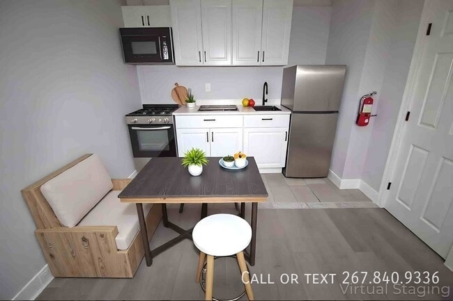 Photo - 1682 Harrison St Unit 3