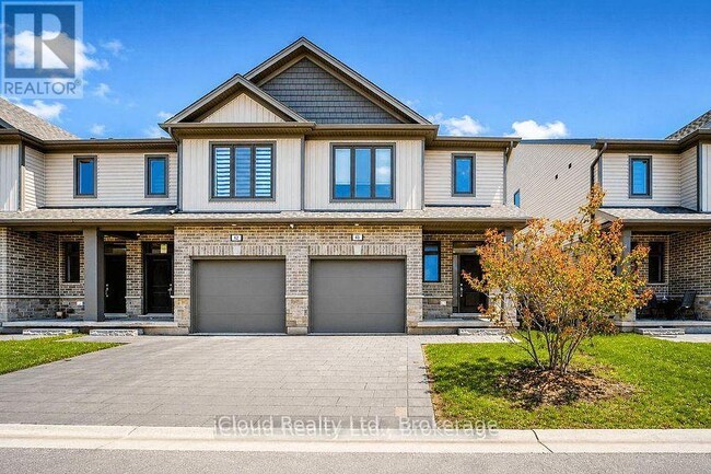Photo - 745 Chelton Rd