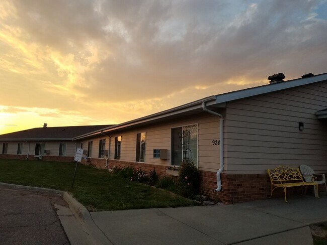 Spirit Canyon - Spirit Canyon Apartment Unit 11