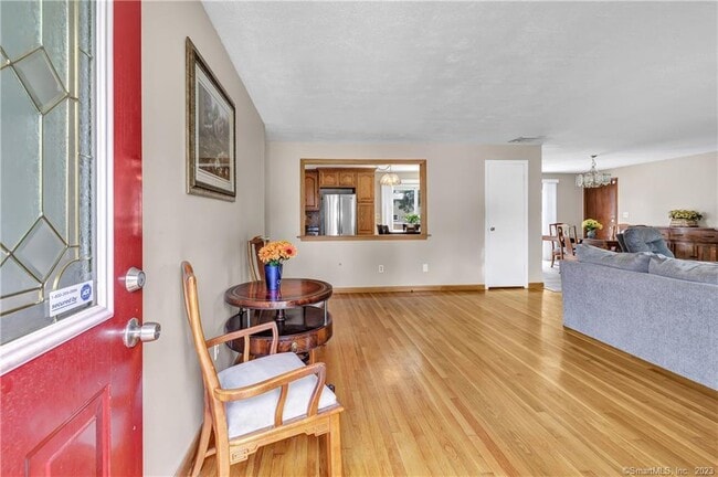 Photo - 15 Albert St