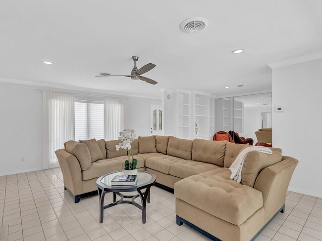 Photo - 1425 Treasure Cove Ln