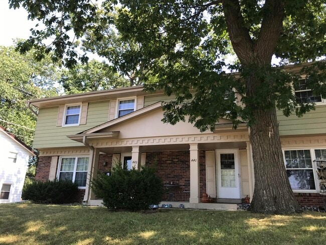 Photo - 443 N Grandview Blvd