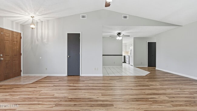 Photo - 7708 Shadow Bay Dr