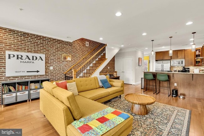 Photo - 1502 10th St NW