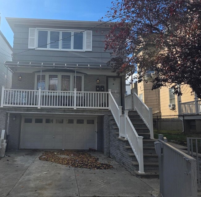 Building Photo - 157 Neptune Ave Unit 2