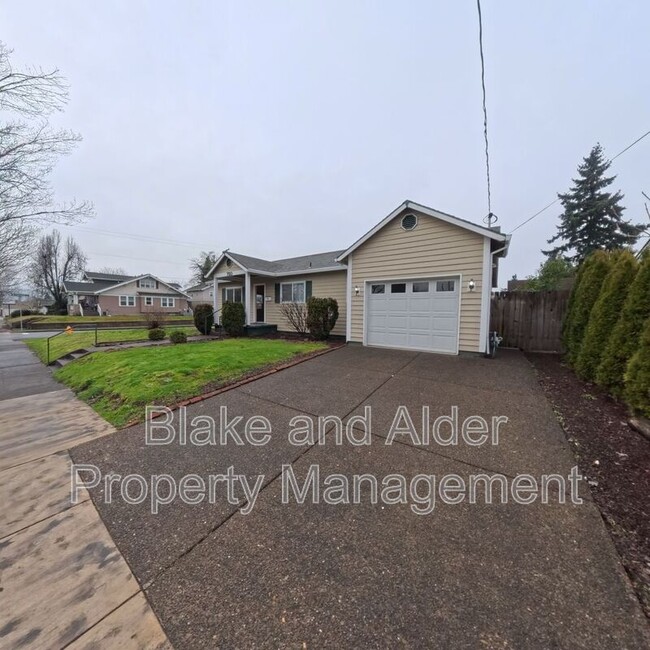 Photo - 720 Portland Ave