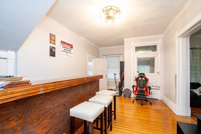 Photo - 1403 W Barker Ave