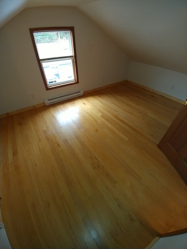 Photo - 622 Nickey Way