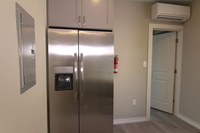 Photo - 3945 Baring St Unit 2nd Floor - B