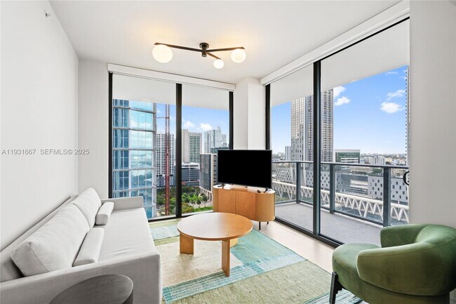 Photo - 11 NE 6th St Unidad 2101