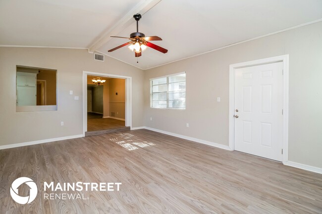 Photo - 1729 Puritan Ave