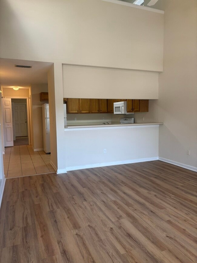 Photo - 4434 Gearhart Rd Unit 5204