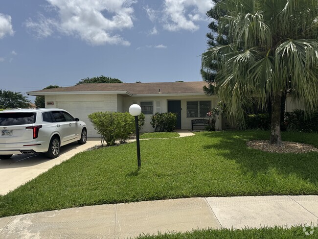 Building Photo - 13322 Via Vulcanus Unit 13322A Rental