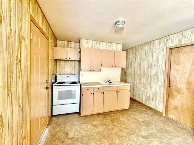 Photo - 503 W Park Ave