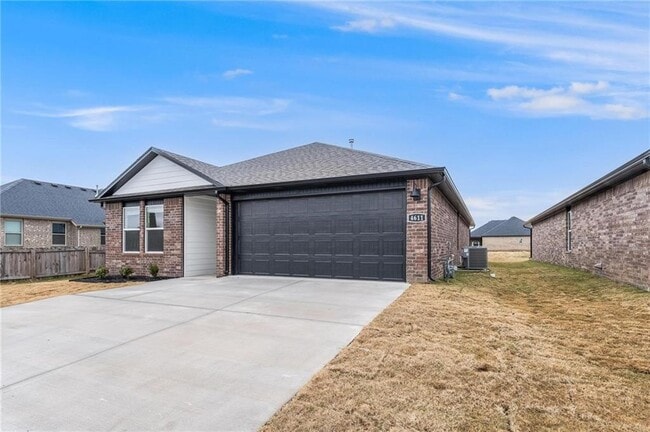 Photo - 4611 W Barhem Dr