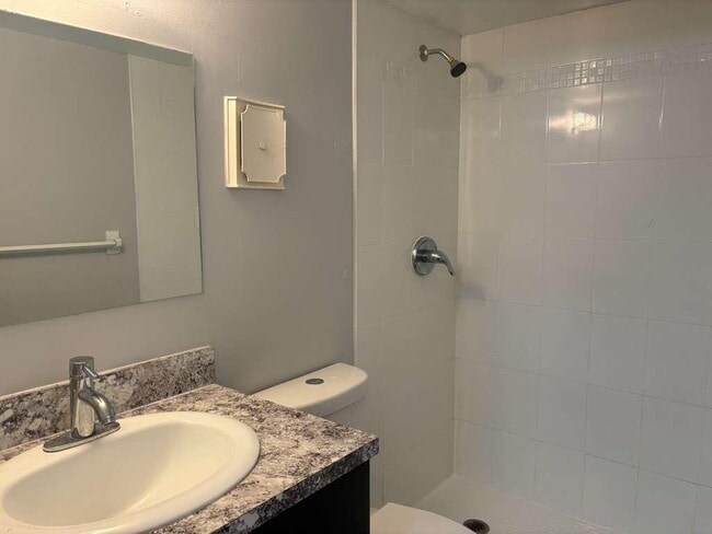 Photo - 1700 NW 58th Terrace Unidad 2h