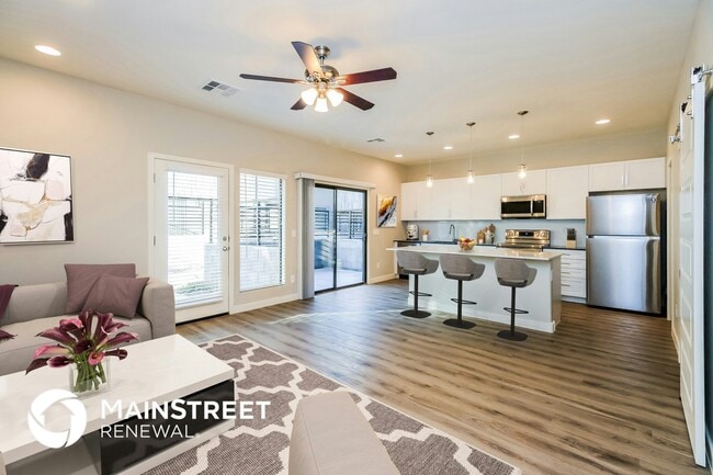 Photo - 1119 S Stapley Dr