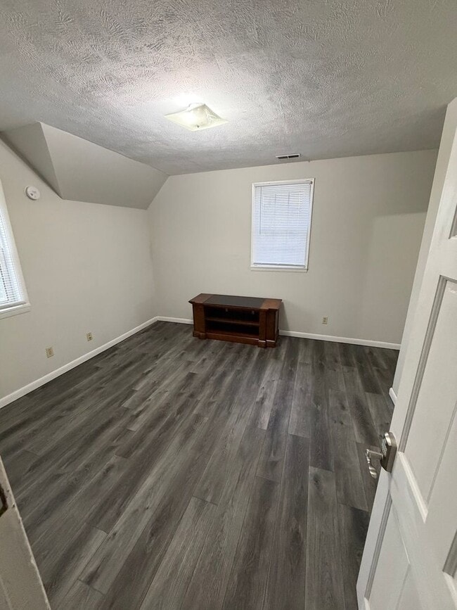 Photo - 2038 Monon Ave Unidad 2038 Monon Ave #4