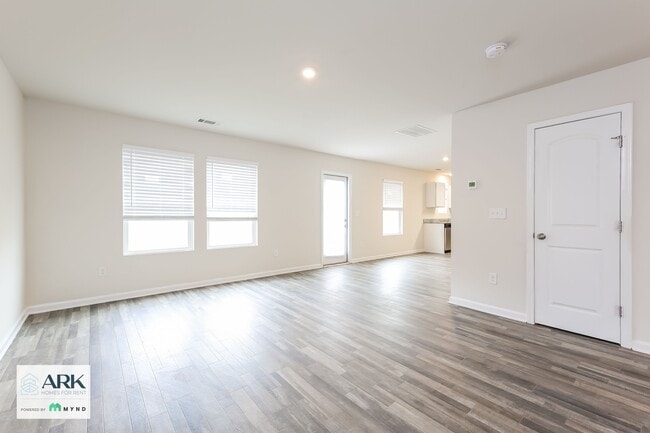 232 Wadsworth Rd