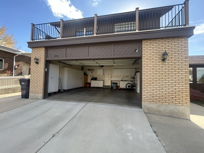 Photo - 1094 Gravel Hills Dr