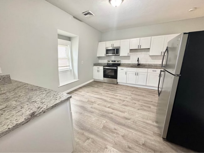 Photo - 31 Channing St Unit F