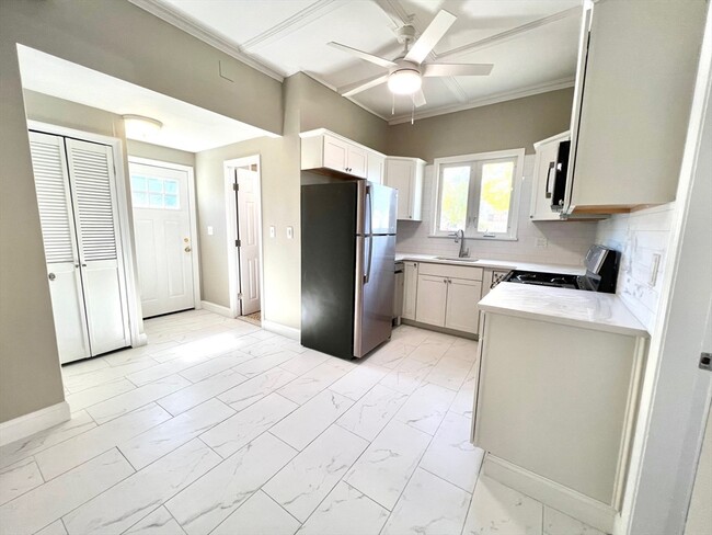 Photo - 6 Holland St Unit 6R