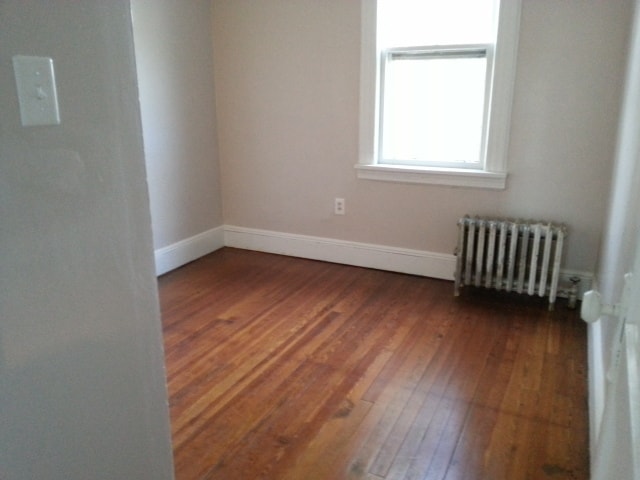 Building Photo - 26 Caroline Ave Unit NO FEE - 2nd Floor