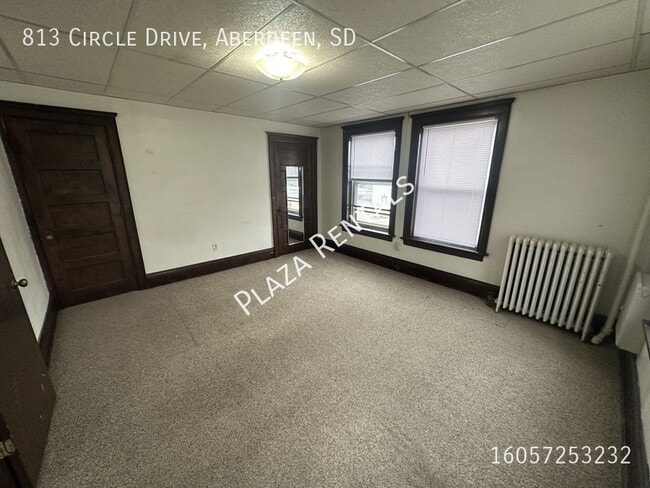 Building Photo - 19 7th Ave SE Unit 209