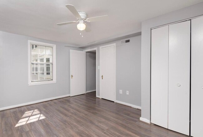 Photo - 708 S Arlington Mill Dr Unit 204