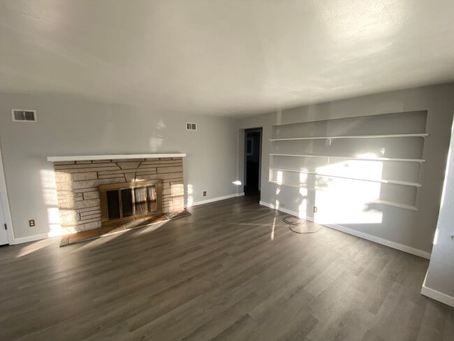 Photo - Don't Miss out! New Listing Available Now!...