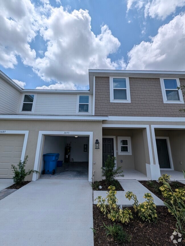 Building Photo - 2093 Hallier Cv Rental