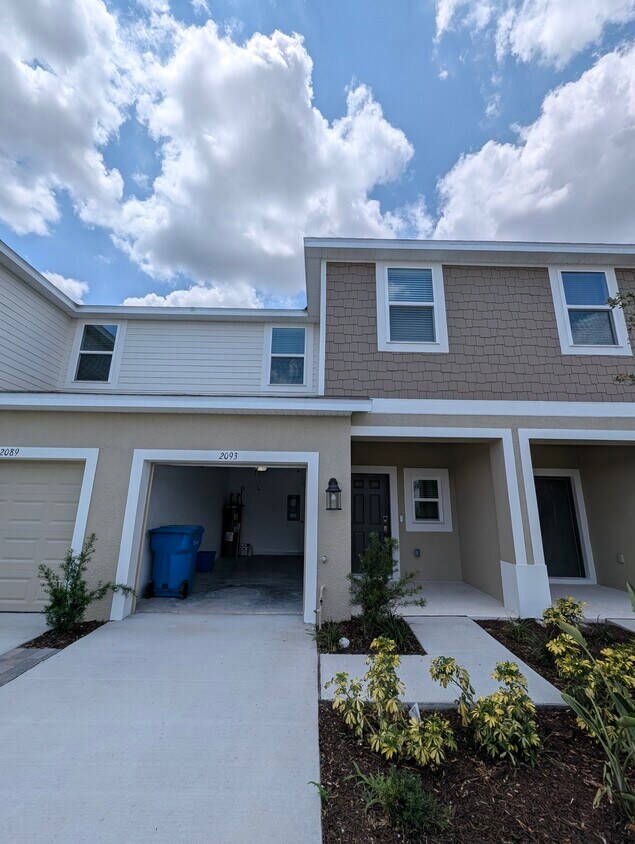 Photo - 2093 Hallier Cv (Wesley Chapel, FL)