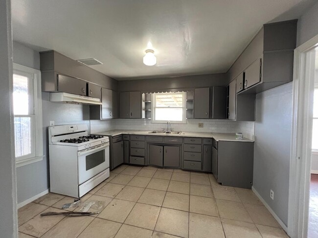 Photo - 20649 E American Ave