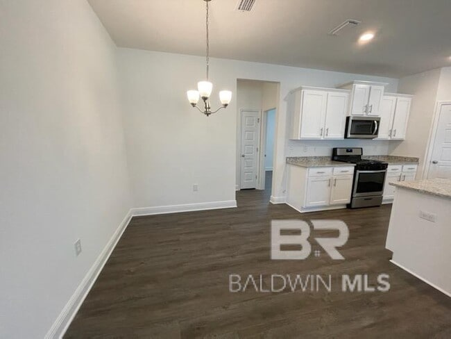 Photo - 31037 Semper Dr