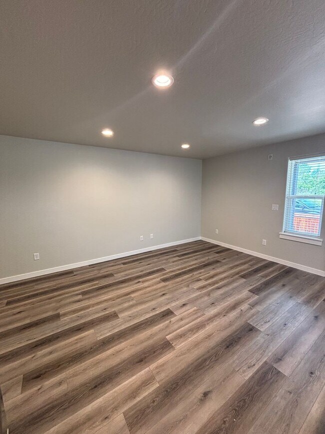 Photo - 6920-2t - 4738-4740 Gebhard Unidad 4738