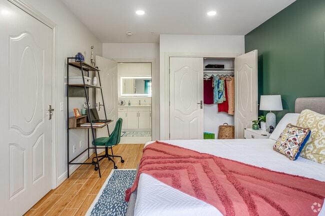 Photo - The Sto at Stoughton