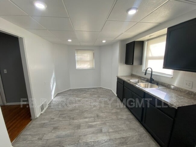 Photo - 14914 Marlowe St