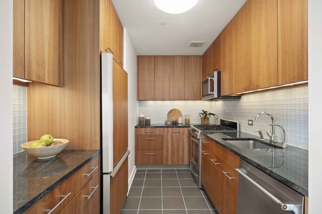 11 E 29th St Unit 30B