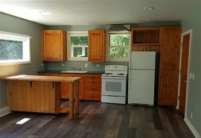 Photo - Herrera / Farrow (741 Ellwood Drive) Unit B