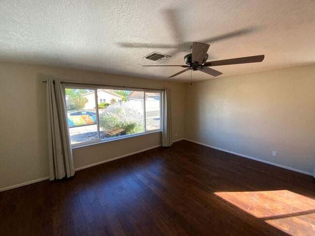 Photo - 4 Bedroom with Office Single Story Home Av...