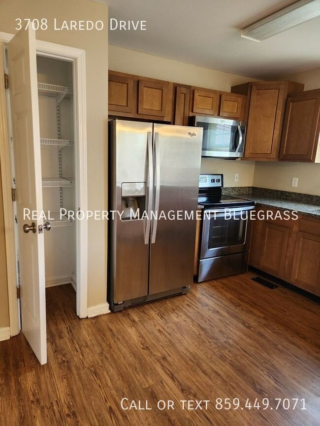 3708 Laredo Dr