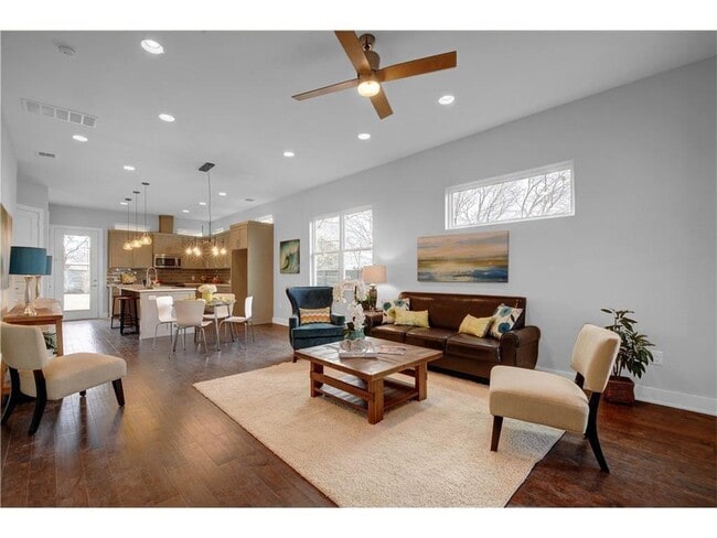 Photo - 7104 Blessing Ave Condo Unit B