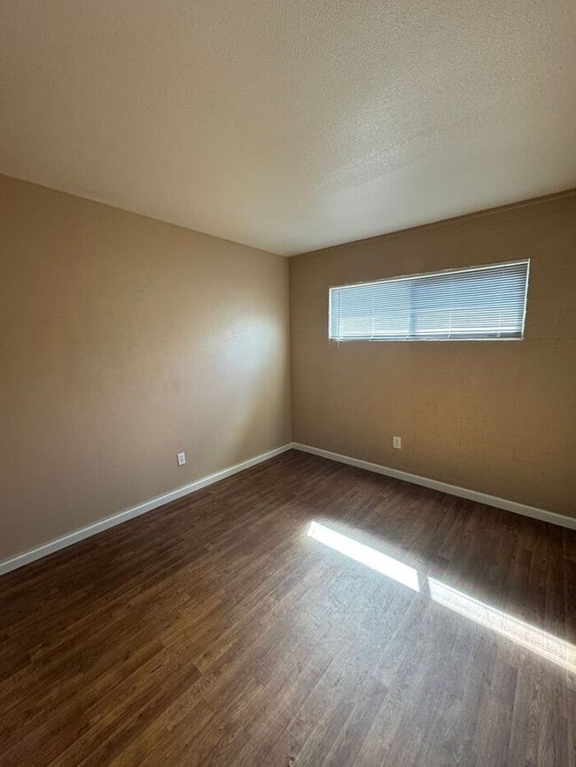 Photo - 4302 E Bellevue St