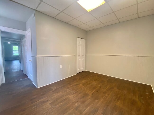 Photo - 714 E King St Unit Apt 1