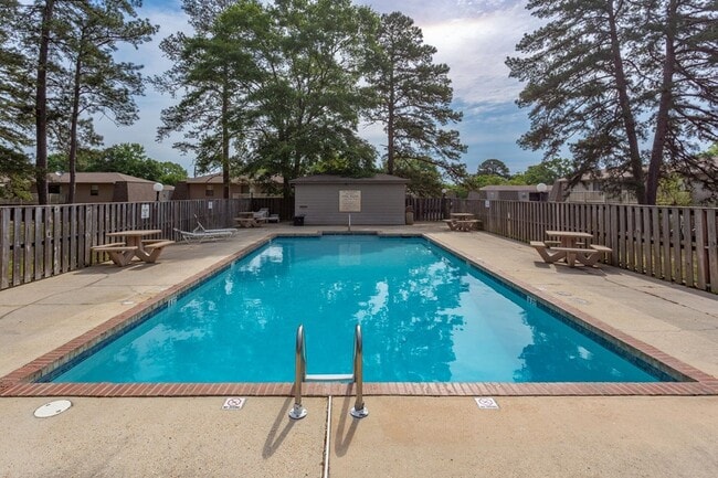 Photo - Eastgate Landing Apartments