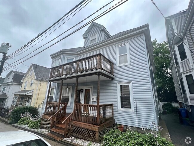 Building Photo - 86 Partridge Ave Rental