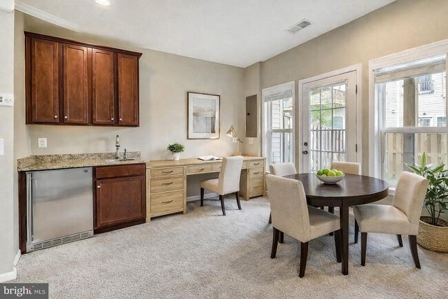 Building Photo - 21771 Harroun Terrace